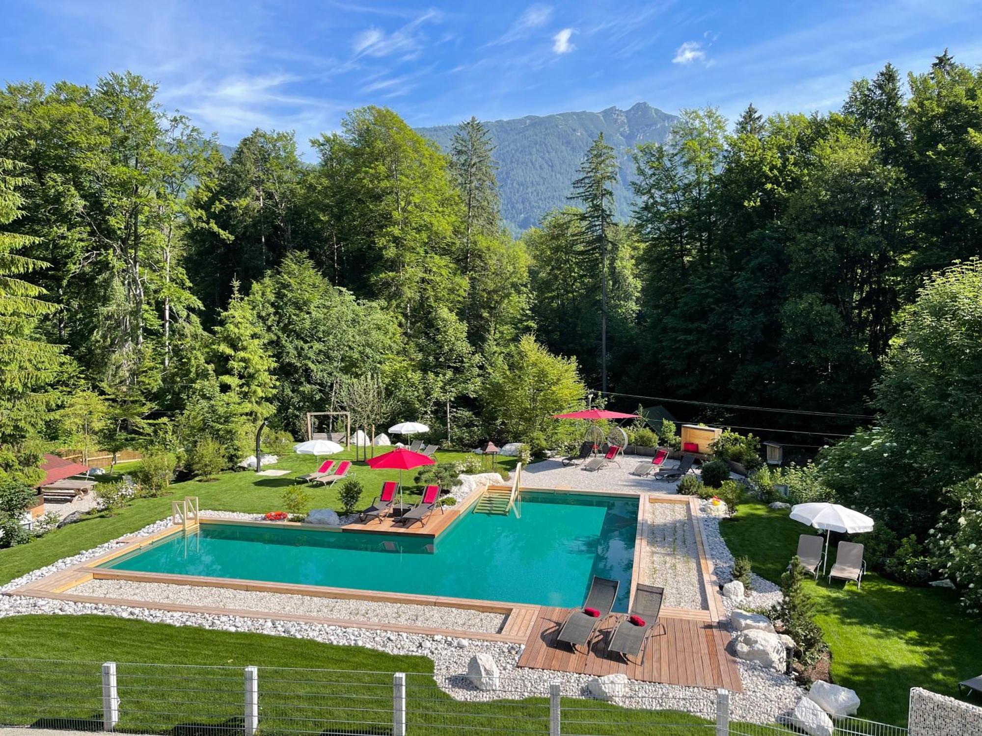 גראינאו Bayern Resort Hotel - Adults Only - Mit Zugspitzblick - Eibsee-Naehe - Wellnessbereich - Naturpool Im Sommer מראה חיצוני תמונה