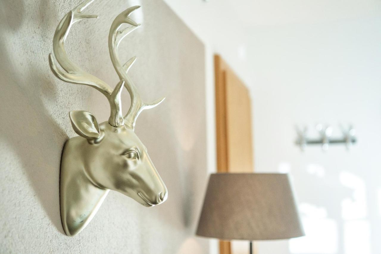 גראינאו Bayern Resort Hotel - Adults Only - Mit Zugspitzblick - Eibsee-Naehe - Wellnessbereich - Naturpool Im Sommer מראה חיצוני תמונה